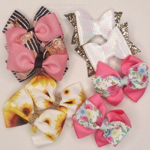 Bows: 4 set of Pigtails bows ❤️